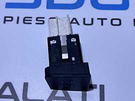 Buton Activare Dezactivare ESP Traction Control Volkswagen Passat B6 2005 - 2010 Cod 3C0927117C [D0511]