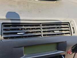 Gura Grila Aer Aerisire Ventilatie Bord Centrala Citroen C4 2004 - 2008