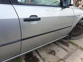 Usa Usi Portiera Portiere Dreapta Fata Dezechipata cu Rugina Ford Mondeo MK 3 2001 - 2007 Culoare 72