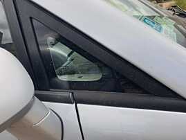 Geam Sticla Fix de pe Aripa Caroserie Dreapta Fata SsangYong Rodius 2004 - 2012