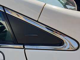 Ornament Grila Trim Crom Plastic de pe Aripa Dreapta Fata Toyota Avensis 3 Facelift T27 2009 - 2018