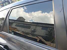 Geam Sticla de pe Usa Portiera Dreapta Spate Mazda 3 2003 - 2009