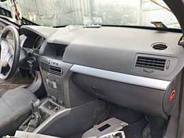 Bandou Ornament Dreapta Bord Pasager Opel Astra H 2004 - 2010