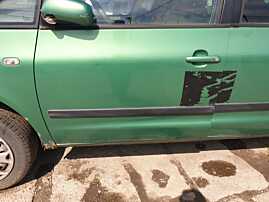 Usa Usi Portiera Portiere Stanga Fata Dezechipata cu Defect Volkswagen Sharan 2001 - 2010 Culoare LC6W Cod usfsdgbvs1