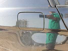 Usa Usita Capac Clapeta cu Buson Rezervor BMW Seria 3 E90 LCI Facelift 2007 - 2011 Culoare 475 Black Sapphire Metallic