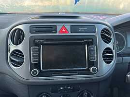 Rama Centrala Navigatie Guri Aerisire Volkswagen Tiguan 2007 - 2015 [K1047]